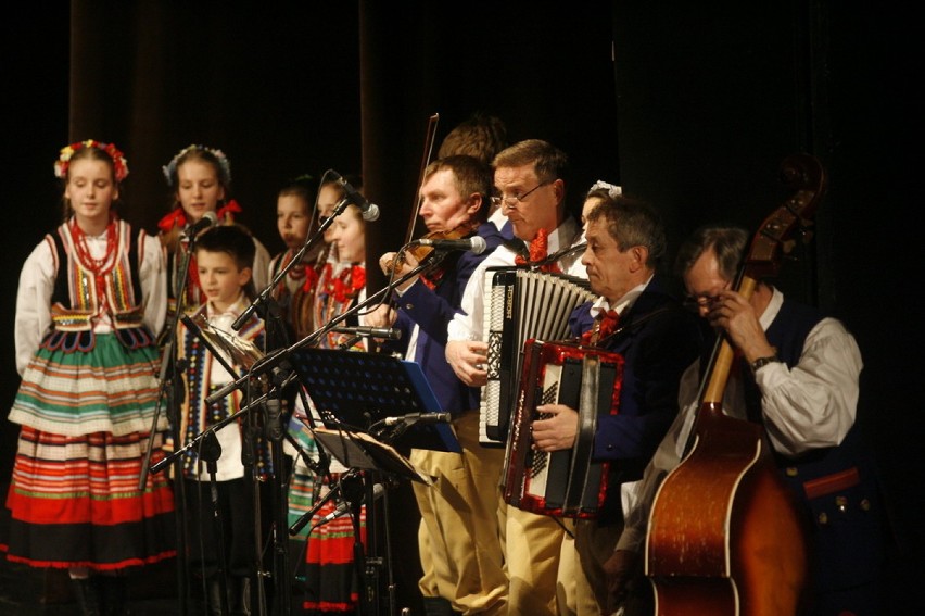  Koncert Zespołu Pieśni i Tańca "Legnica" (ZDJĘCIA)