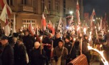 Ulicami Kalisza przeszedł marsz nacjonalistów ZDJĘCIA