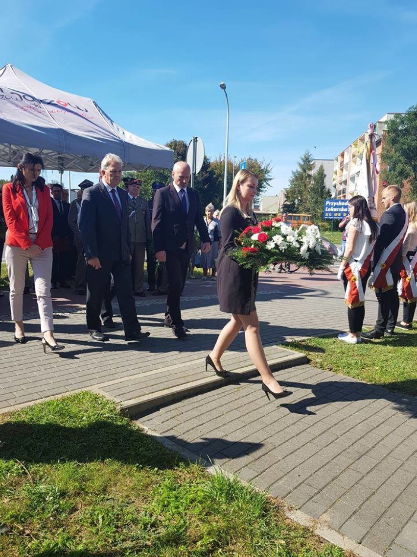 79. rocznica agresji ZSRR na Polskę i Światowy Dzień Sybiraka w Tomaszowie [zdjęcia]