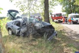Tragiczny wypadek w Leśnikach. Zginęła pasażerka [ZDJĘCIA]