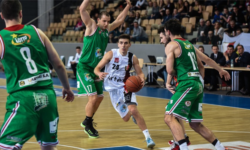 Legia Warszawa - Stal Ostrów. O wszystkim zadecyduje piąty...