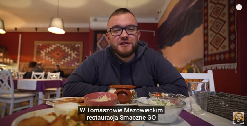 Znany bloger kulinarny odwiedził Knajpkę Czuszkę w Tomaszowie Mazowieckim. "Maciej je" przetestował dania Magdy Gessler [ZDJĘCIA]