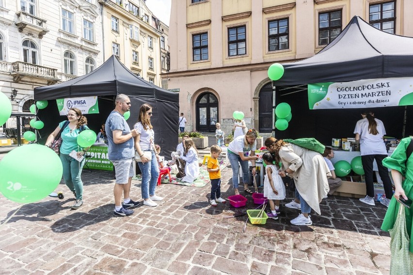 Na Małym Rynku w Krakowie odbyły się 20. Urodziny Fundacji Mam Marzenie