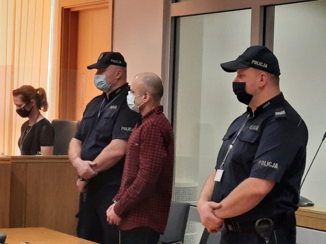 Na 25 lat więzienia skazał w piątek Sąd Okręgowy w Radomiu Marcina Z., oficera z radomskiej jednostki wojskowej, za zabójstwo żony przez uduszenie.