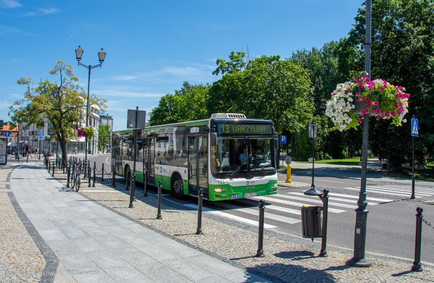 Białystok. Nowa aplikacja take&drive. Jak działa?