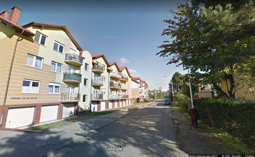 Ulica Pucka położona jest na mapie Wrocławia 6.9 km od...