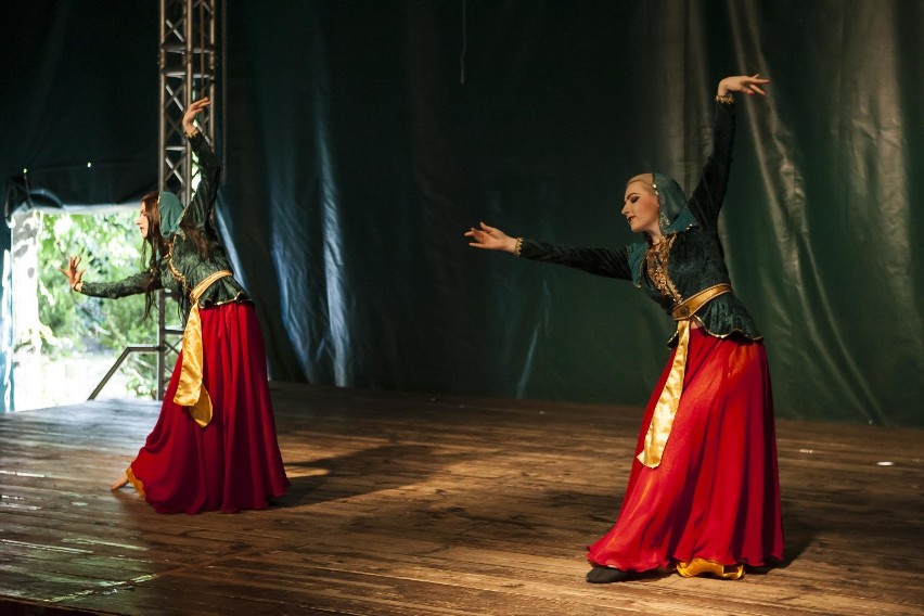 Warsaw Dance Fusion. Piękne tancerki w orientalnej rewii...