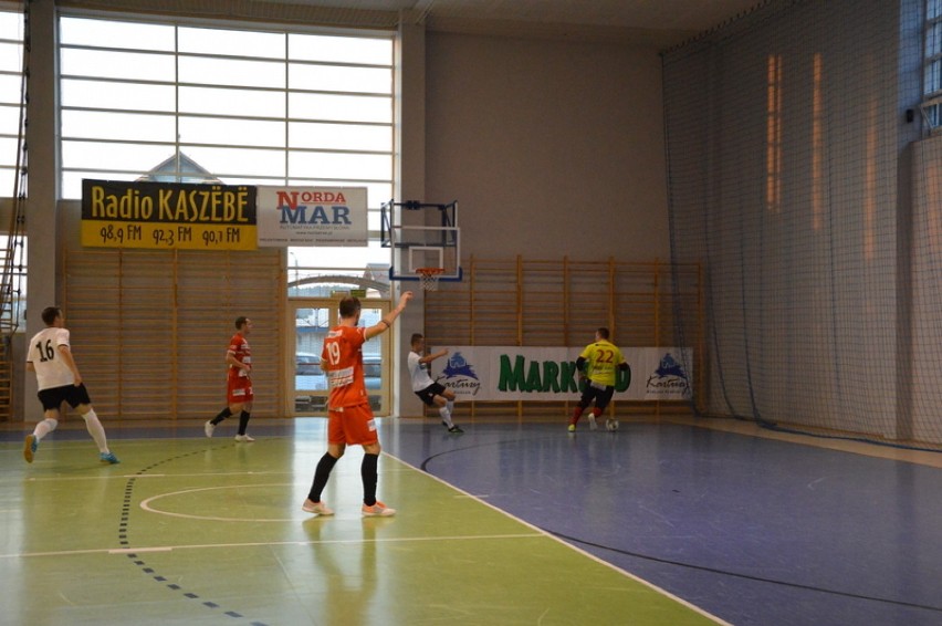 Mecz I Polskiej Ligi Futsalu w Kiełpinie: FC Kartuzy - KS Futsal Leszno