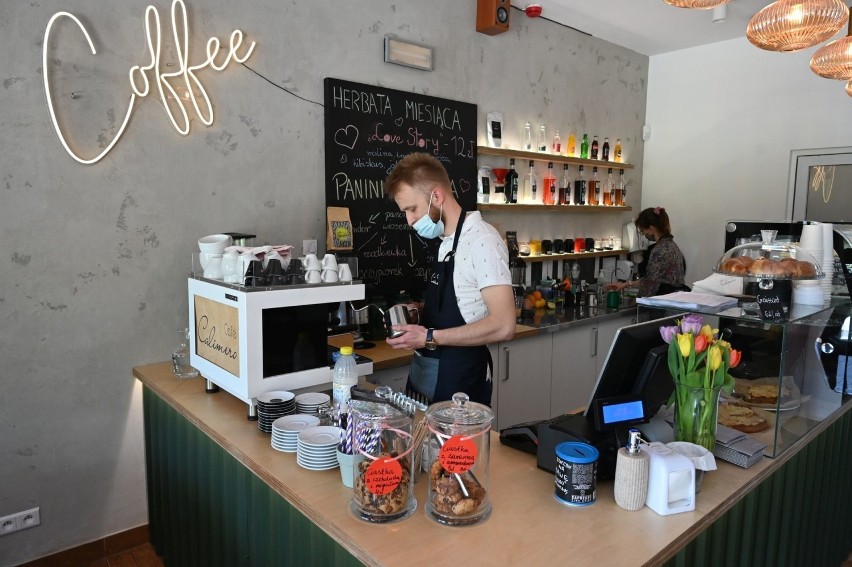 Aromatyczna kawa i desery, a także pyszne śniadania. W Kielcach ruszyła kolejna kawiarnia Calimero Cafe (ZDJĘCIA, WIDEO)