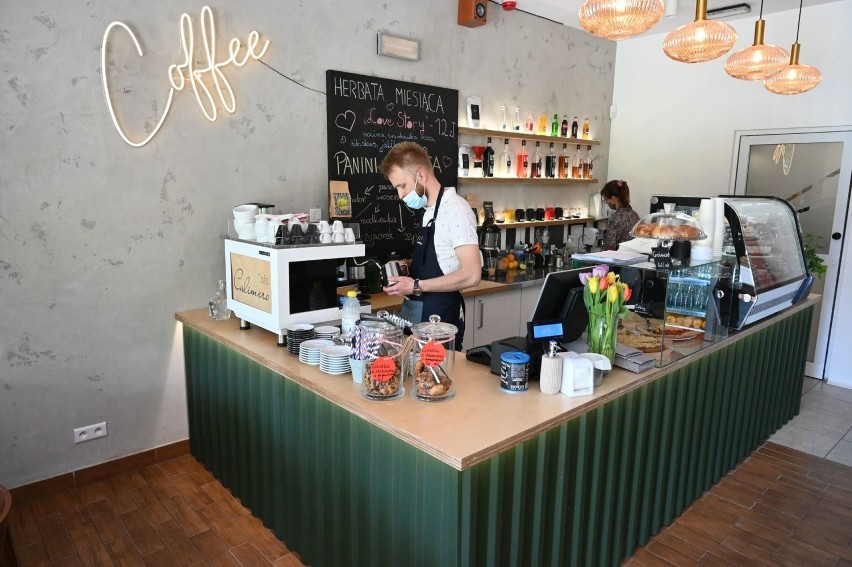 Aromatyczna kawa i desery, a także pyszne śniadania. W Kielcach ruszyła kolejna kawiarnia Calimero Cafe (ZDJĘCIA, WIDEO)