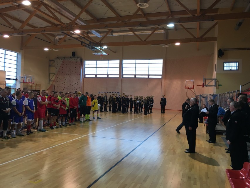 OSP Hel na strażackim turnieju futsalu