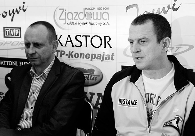 Mirosław Trześniewski, były szkoleniowiec, i Piotr Neyder, nowy trener koszykarek ŁKS.