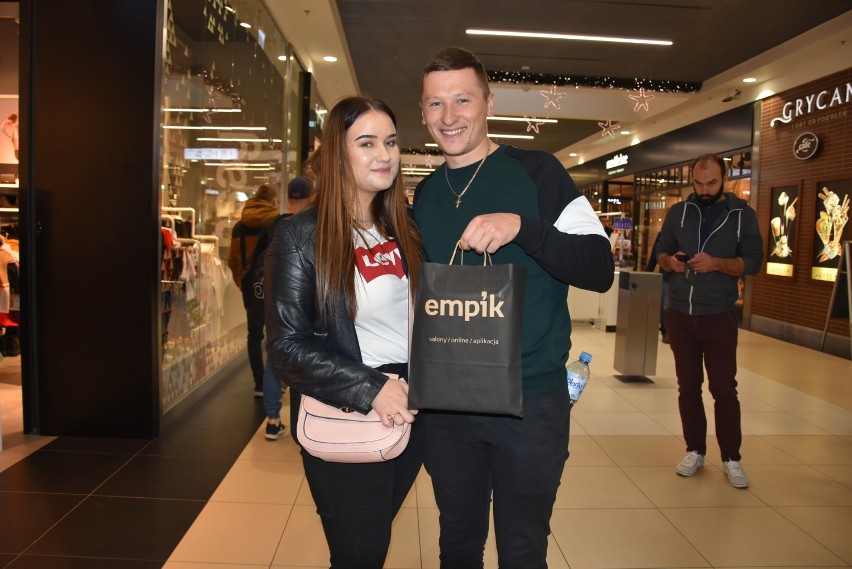 Tarnów. Szaleństwo zakupów podczas Black Friday [ZDJĘCIA]