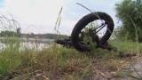 Tragedia w Rogoźnie: Nie żyje 9-latka. Wjechała rowerem do jeziora [WIDEO, ZDJĘCIA]