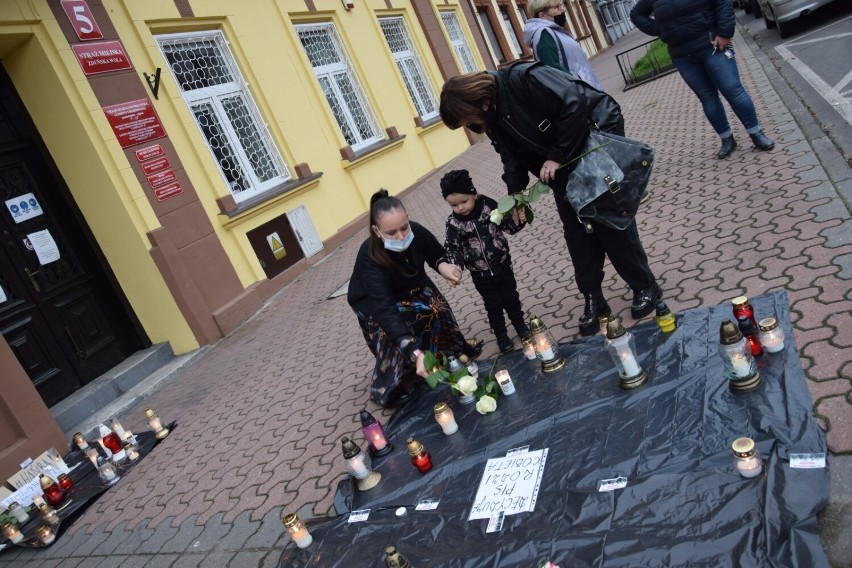 Ogólnopolski strajk kobiet w Zduńskiej Woli. Tak protestowały przed rokiem 