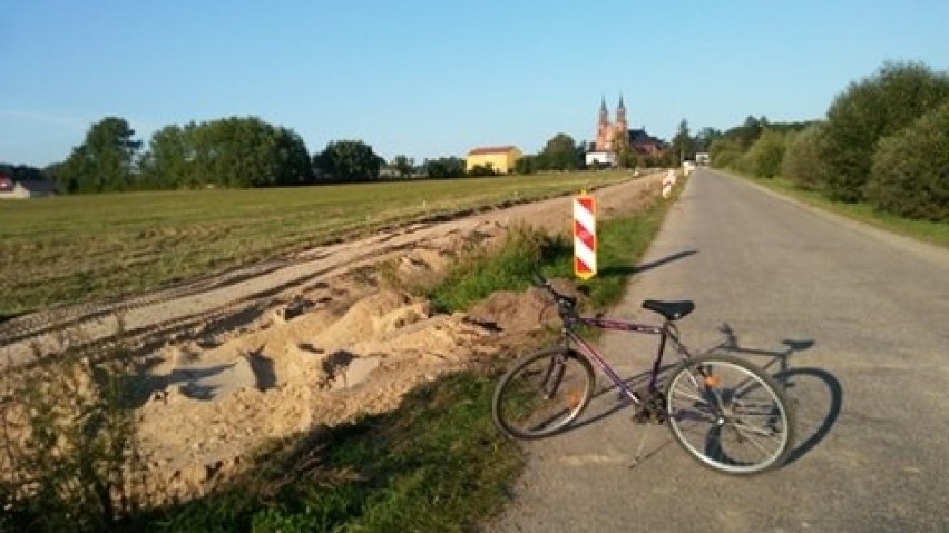 Powstaje ścieżka rowerowa na trasie Płonka-Matyski–Płonka...