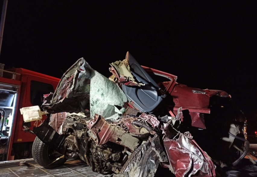 Tragiczny wypadek w Chełmnie. Jedna osoba nie żyje [zdjęcia]