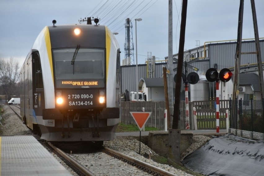 Zmodernizowana linia kolejowa Opole-Nysa. Obecnie nie...