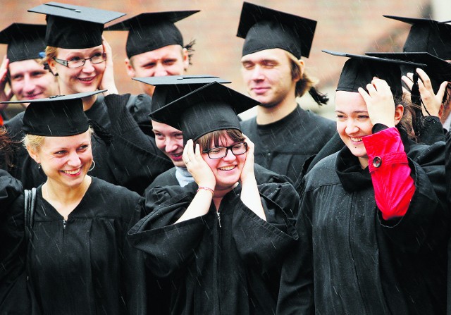 Wybierając studia, warto sprawdzić, kogo szukają pracodawcy