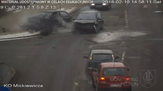 Wypadek w Pelplinie zarejestrowały kamery miejskiego monitoringu [10.02.2018]
