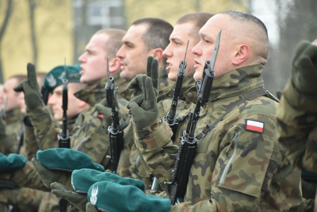 Przysięga 160 żołnierzy w najnowocześniejszej jednostce w Polsce