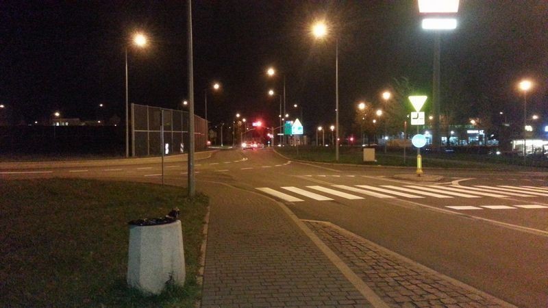 Skrzyżowanie ulic Katowickiej i Armii Krajowej po zmianie...