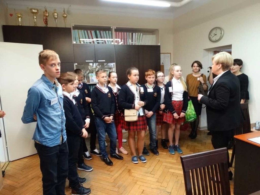 Uczniowie z Litwy w tomaszowskiej Dwunastce