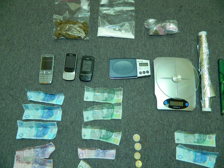 Wejherowo: W mieszkaniu policjanci znaleźli ponad 55 gram narkotyków