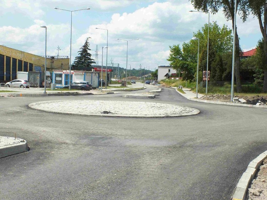 Drogi w rejonie budowanego dworca Starachowice Zachodnie już są przejezdne. Zobacz zdjęcia