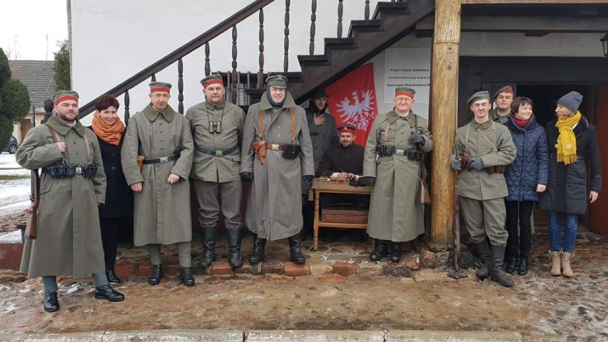 Drużyna Tradycji 70. Pułku Piechoty wzięła udział w rekonstrukcji powstańczej