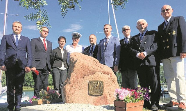 W ramach jubileuszu klubu z Kruszwicy odsłonięto pamiątkową tablicę