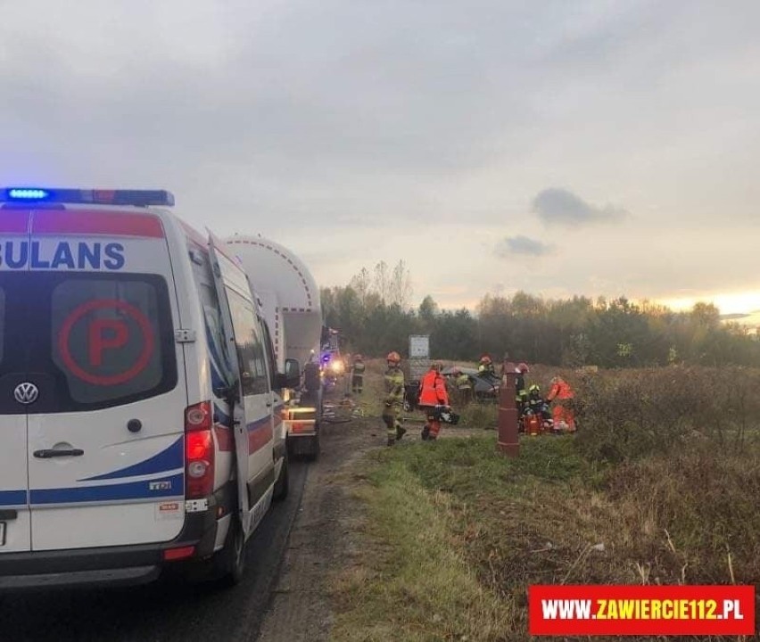 Tragiczny wypadek w Zawierciu. Zginęło trzech nastolatków. W szkołach trwa żałoba