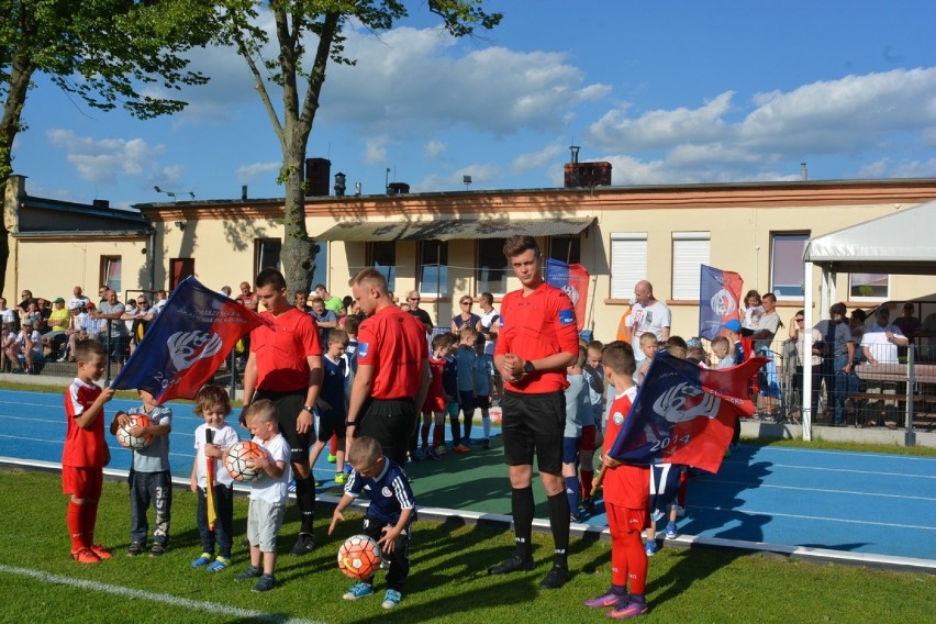 IV liga Grupa Lubuska w piłce nożnej ZAP Syrena Zbąszynek - Stilon Gorzów 4:2 (1:1) 