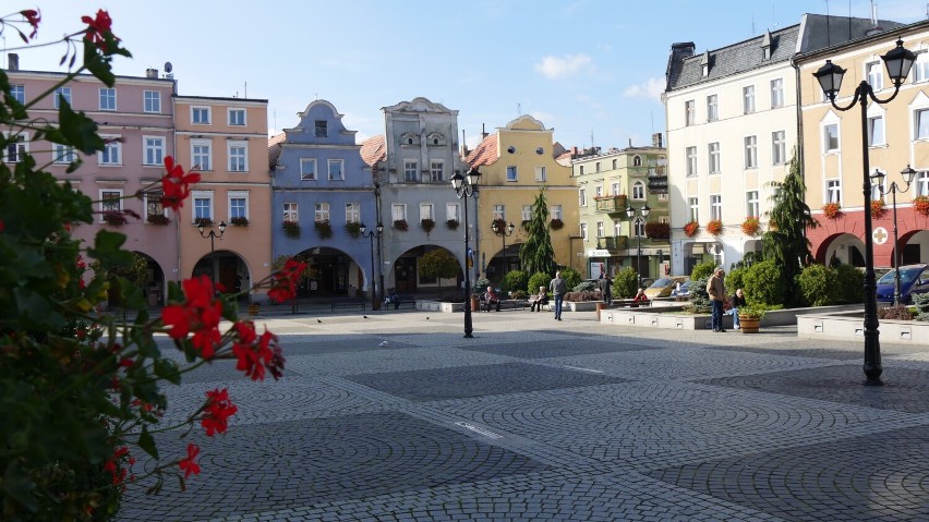 Stanisław Rospond wskazuje, że nazwa Jawor pochodzi od...