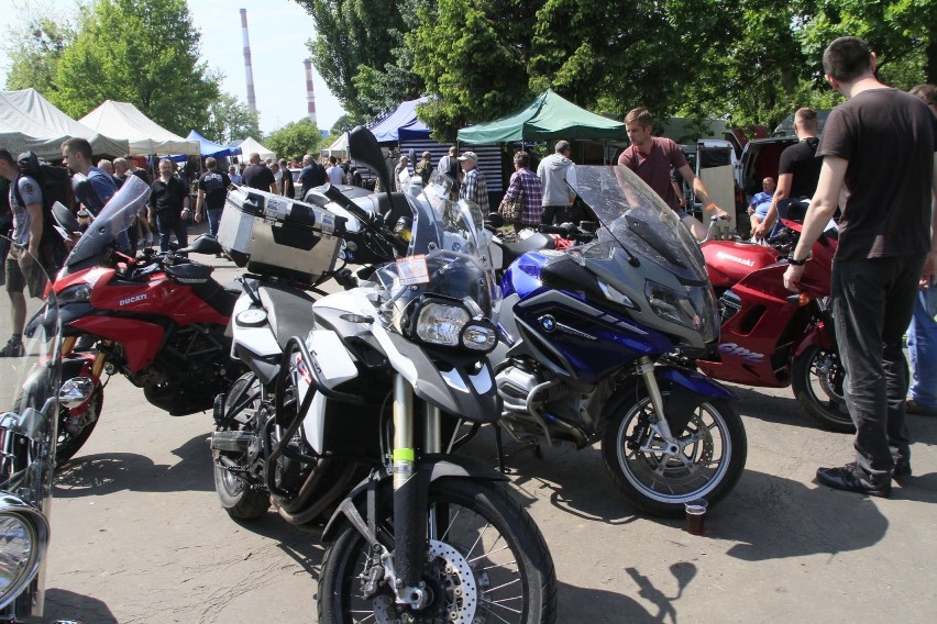 Moto Weteran Bazar w Łodzi. Majowa giełda na Starcie [ZDJĘCIA]