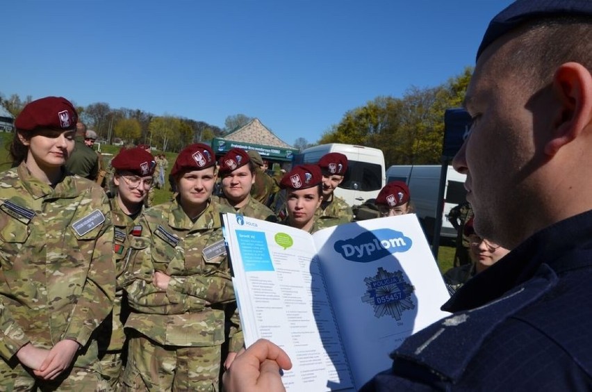 Gdańsk. Piknik militarny. Policjanci zachęcali do wstąpienia w swoje szeregi [ZDJĘCIA]