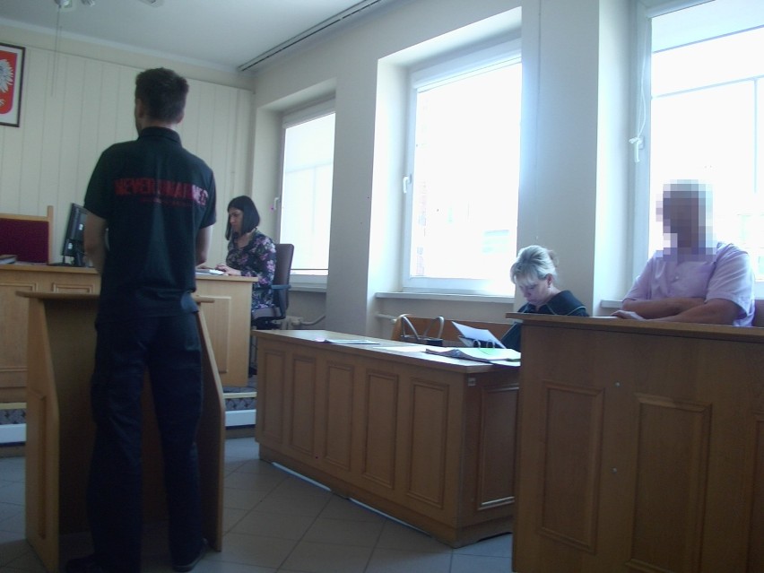 Sąd przesłuchuje świadków w sprawie znęcania się nad zwierzętami w Agrofirmie Witkowo   