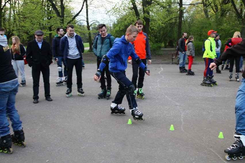 Nightskating Łódź 2016, czyli nocy przejazd rolkarzy ulicami...