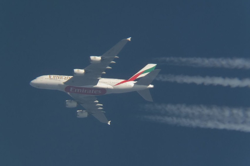 Emirates z Dubaju do Nowego Jorku na największym samolocie...