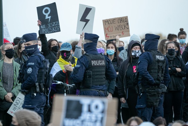 Protesty kobiet obywają się w całej Polsce