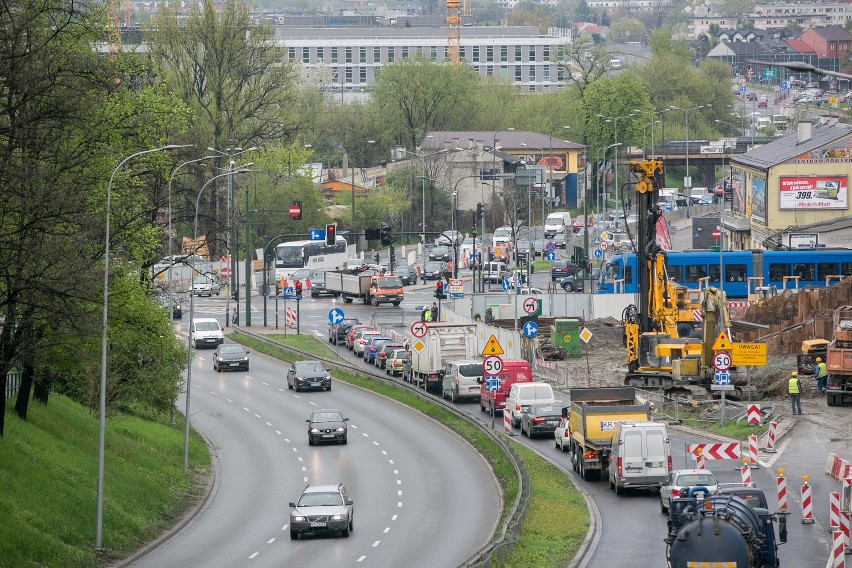 Skrzyżowanie Wielickiej, Limanowskiego, Powstańców Śląski i...