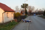 Wypadek w Rożniatowie. Motocyklista z powiatu jarosławskiego wjechał w ogrodzenie 