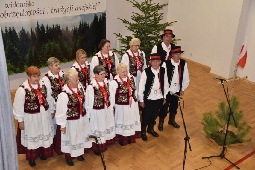 Przegląd Folklorystyczny „Cecyliada” w Grzęsce...