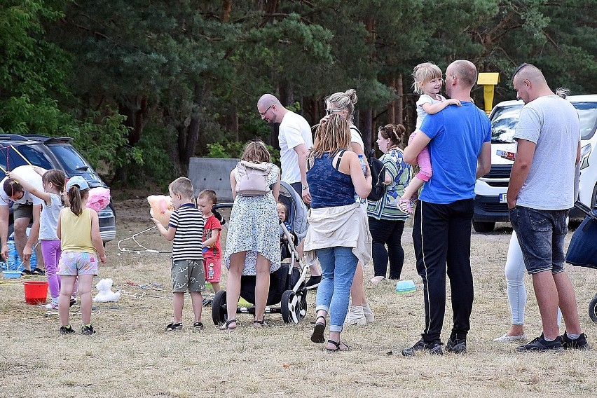 Na osiedlu Staszyce odbył się festyn rodzinny „Bezpieczne Wakacje”. Zobaczcie zdjęcia 