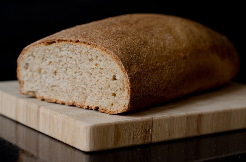 Po czwarte: Czerstwego chleba nie musisz wyrzucać. Można go...