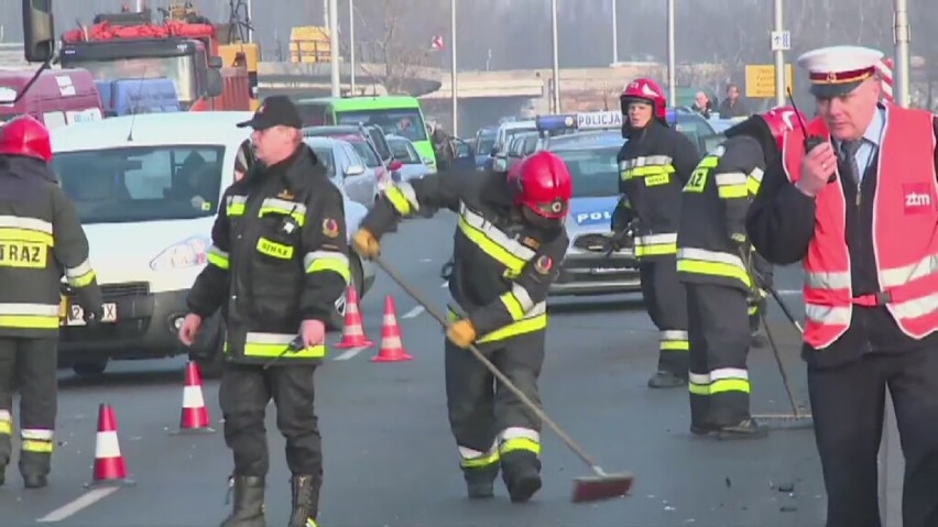 Wypadek na Wisłostradzie. Są ogromne utrudnienia