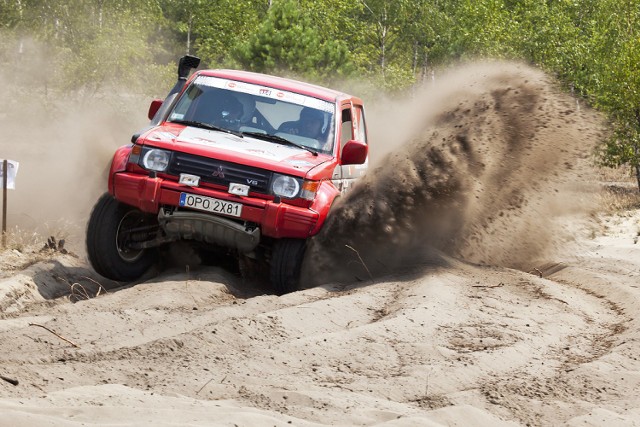 Dxracer Super Rally organizuje ta sama ekipa co offroadową Serię 4x4 w latach 2010-2012.