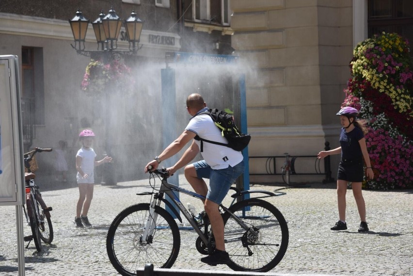 W dzień temperatura powietrza wyniesie ponad 30 st. C