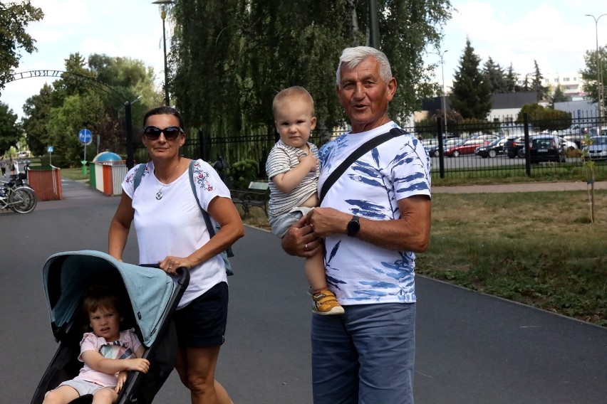 Zoo w Lubinie świetnym pomysłem na rodzinną wycieczkę. Zobacz, jakie zwierzęta możesz tu spotkać!