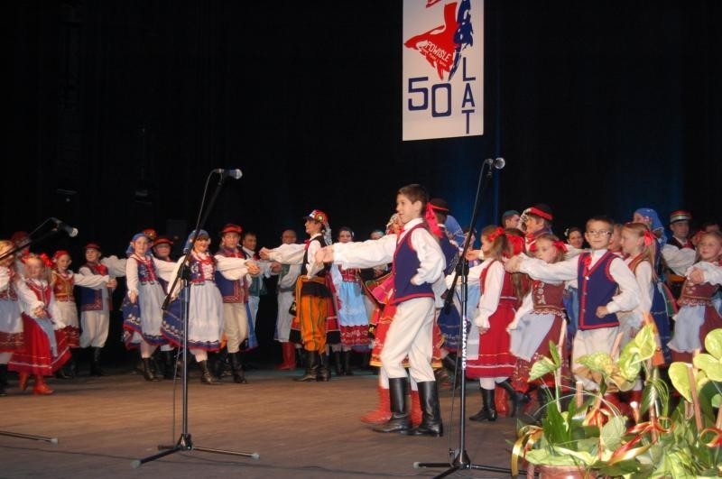 Piękny jubileusz kwidzyńskiego Zespołu Pieśni i Tańca Powiśle [ZDJĘCIA]